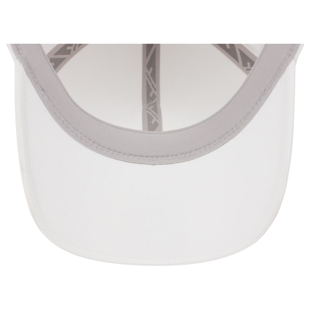Flexfit Delta - White