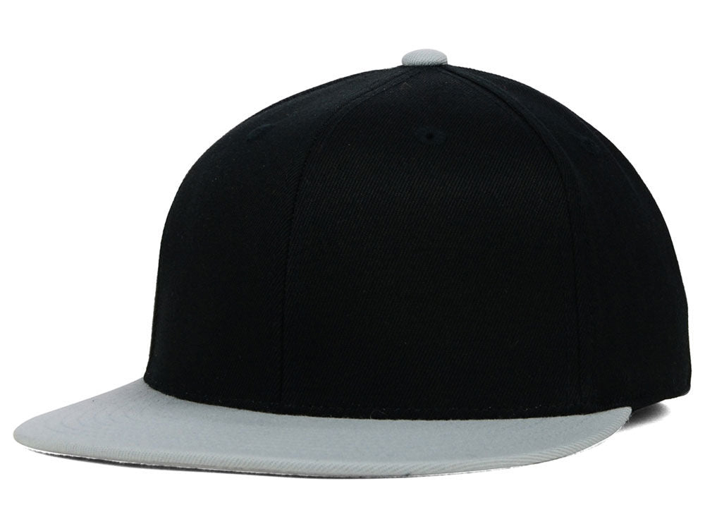 Flexfit 210 Home Run - Black/Grey – CustomLids.com