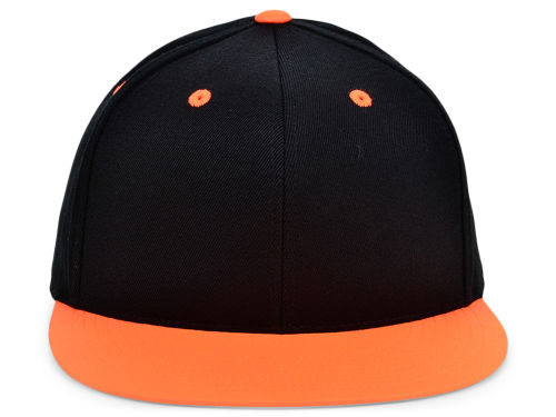 Flexfit 210 Home Run - – Black/Neon Orange