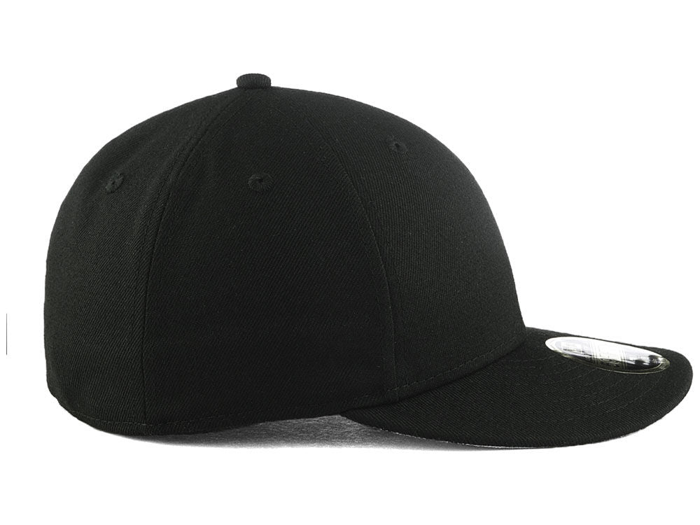 Plain black new era fitted Clearance
