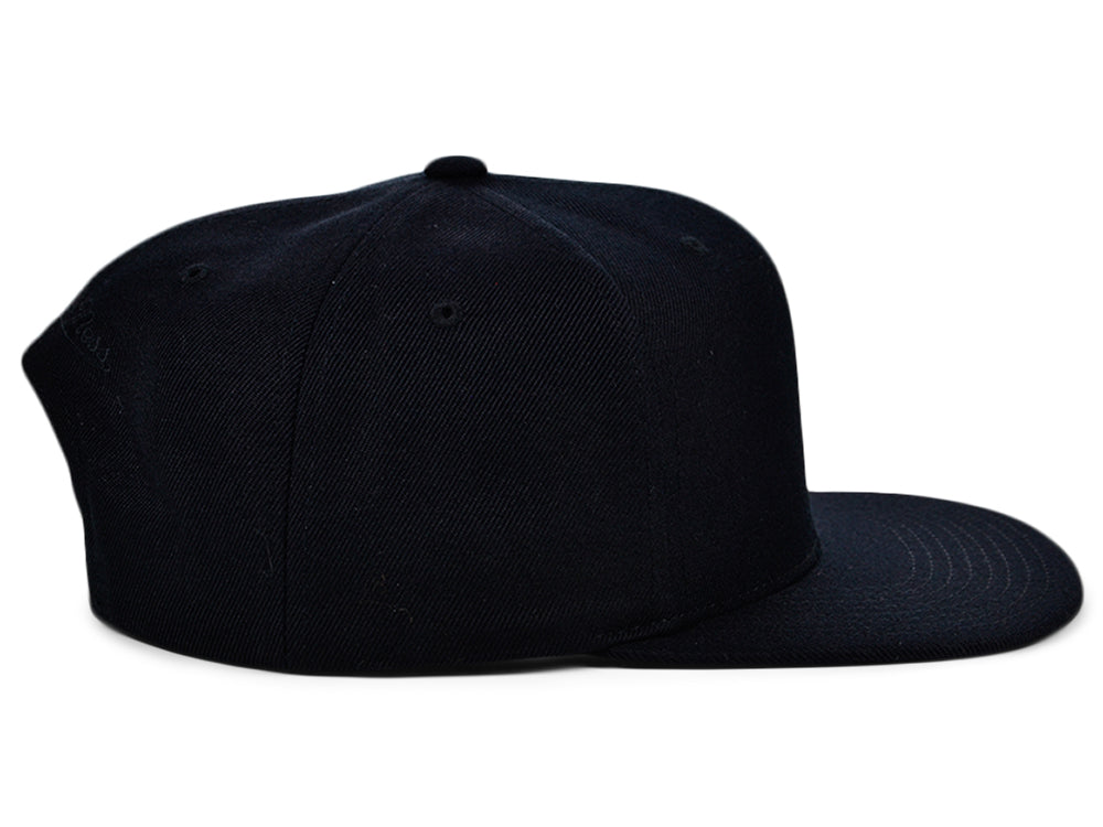 Mitchell & Ness Blank Classic Snapback - Black