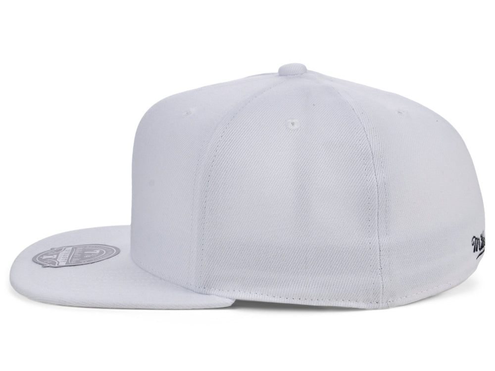 Fitted hats white Clearance