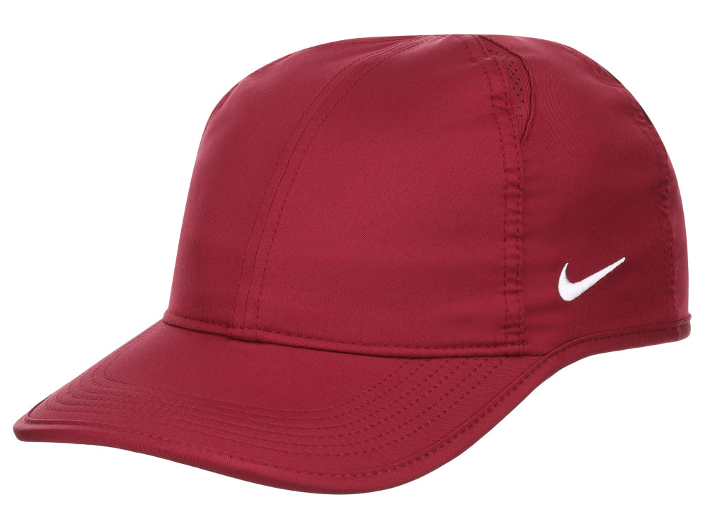 Nike Team Featherlight Solid Cap - Maroon